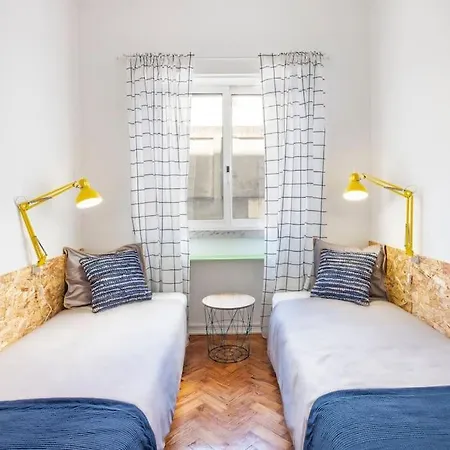 Lisbon Storytellers - Terrace By The River Exterior photo
